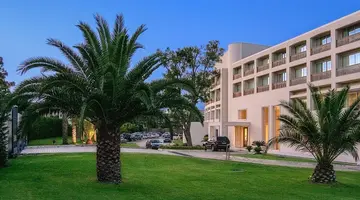 Plaza Resort Hotel
