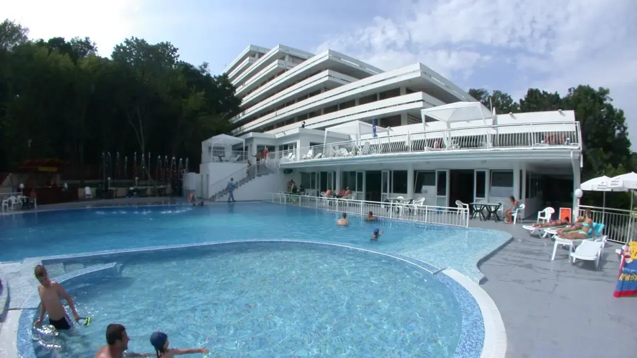 PLISKA GOLDEN SANDS