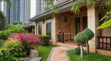 PLUMERIA RESORT