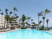 Plus Fariones Suite Hotel