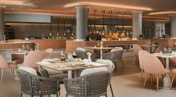 Plus Fariones Suite Hotel