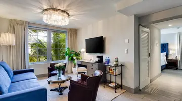 Plymouth Miami Beach