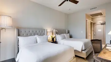 Plymouth Miami Beach