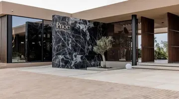 PNOE BREATHING LIFE HOTEL