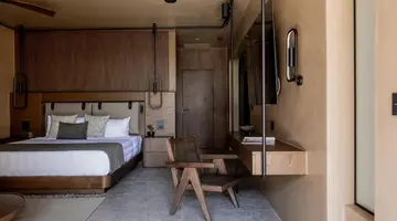PNOE BREATHING LIFE HOTEL