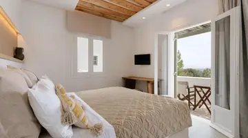 Pnoi Hotel