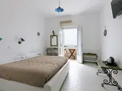 Pnoi Hotel