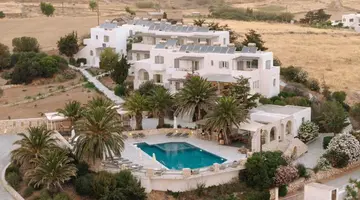 Pnoi Hotel