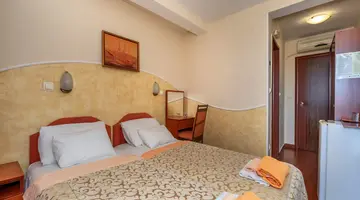 POD LOZOM ROOMS & APARTMENTS