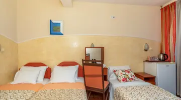POD LOZOM ROOMS & APARTMENTS