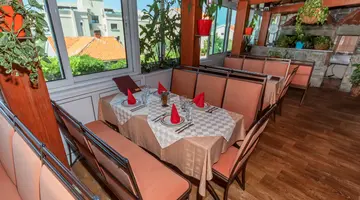 POD LOZOM ROOMS & APARTMENTS