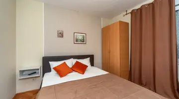 POD LOZOM ROOMS & APARTMENTS