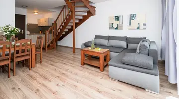 Pod Śnieżnikiem Apartamenty i Hotel