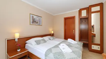 POKOJE MEDITERANSKO SELO SAN ANTONIO***