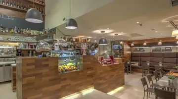 Polis Grand Hotel