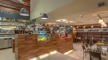 Polis Grand Hotel