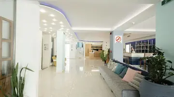 Pollis Hotel