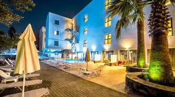 POLLIS HOTEL