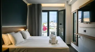Pollis Hotel