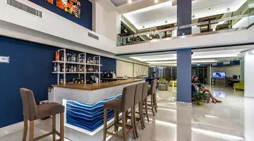POLLIS HOTEL