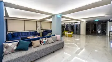 Pollis Hotel