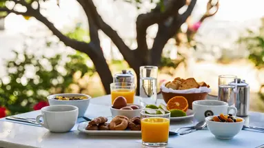 Polos Hotel Paros