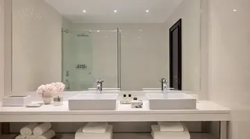 Pomegranate Wellness Spa Hotel