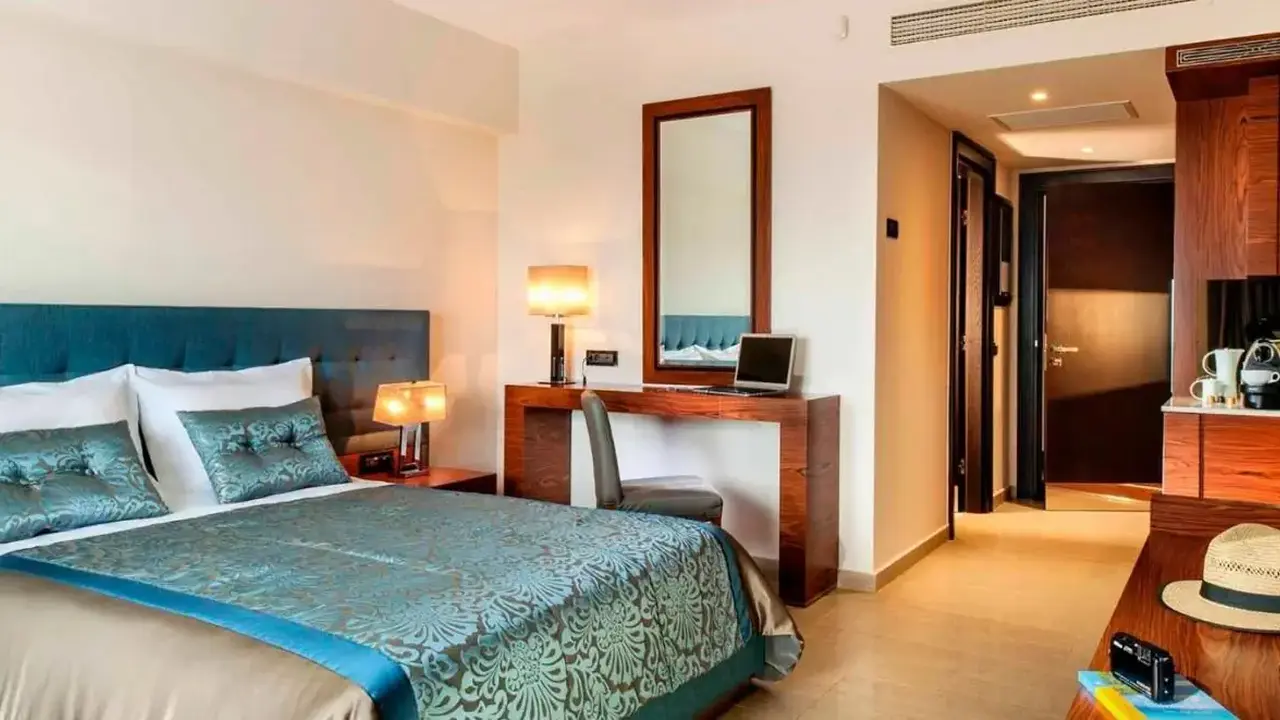 Pomegranate Wellness  Spa Hotel
