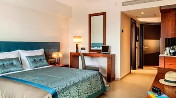 Pomegranate Wellness Spa Hotel