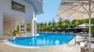 Ponient Piramide Salou by Port Aventura World