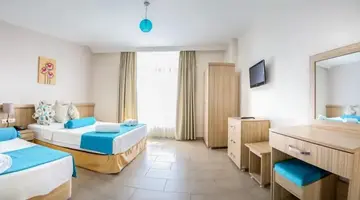 Ponz Hotel
