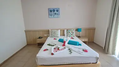 Ponz Hotel