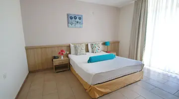Ponz Hotel