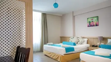 Ponz Hotel