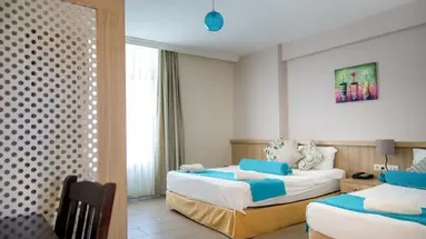 Ponz Hotel