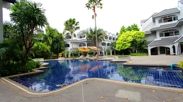 POOH BEACH RESORT & SPA (ex. SPLENDID RESORT JOMTIEN)