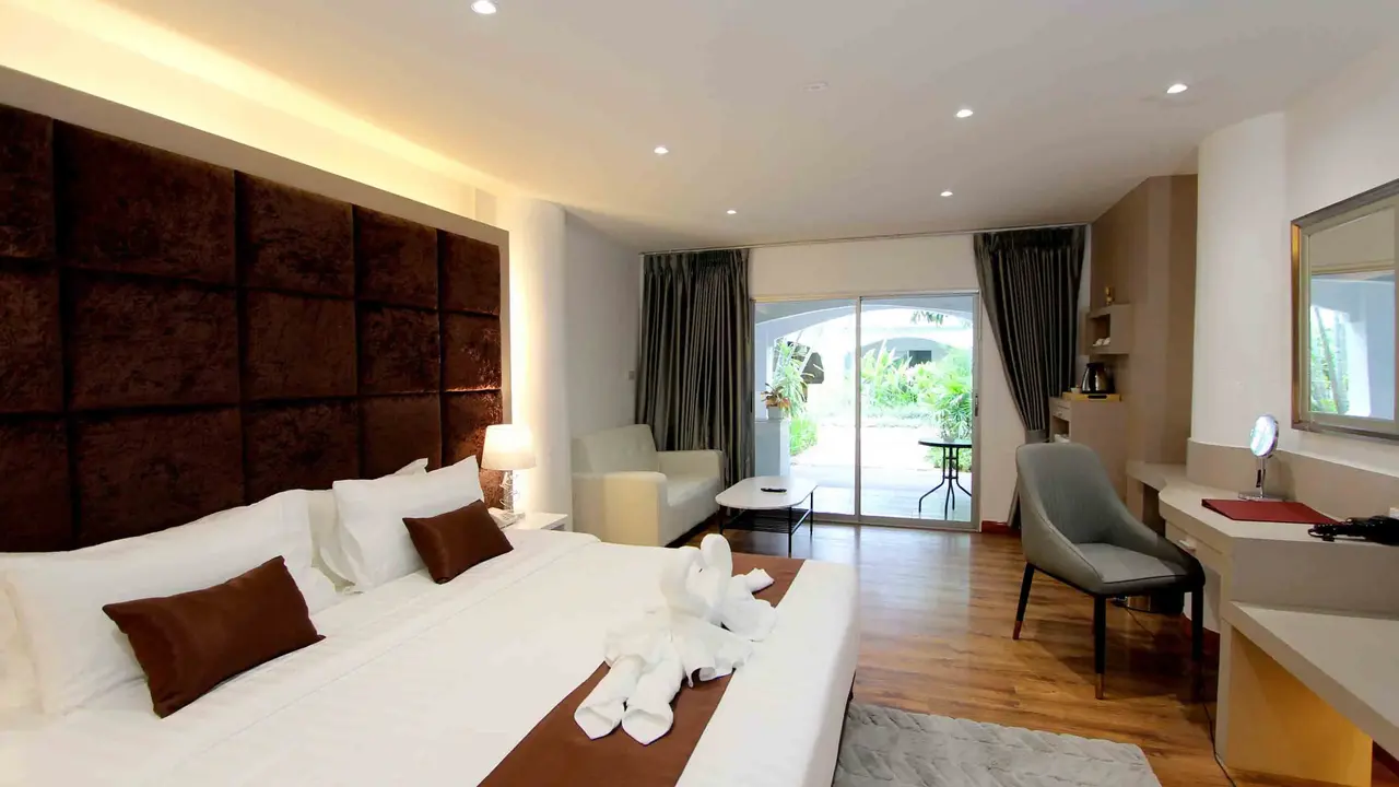 POOH BEACH RESORT & SPA (ex. SPLENDID RESORT JOMTIEN)