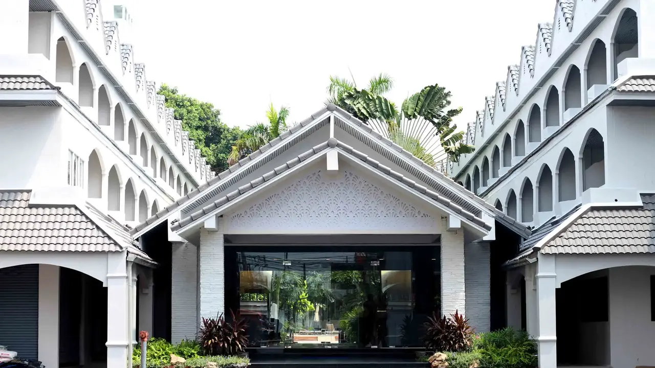 POOH BEACH RESORT & SPA (ex. SPLENDID RESORT JOMTIEN)