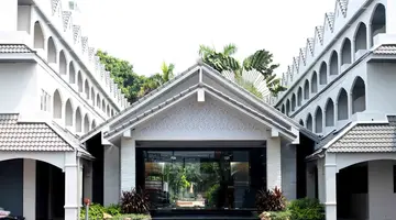 POOH BEACH RESORT & SPA (ex. SPLENDID RESORT JOMTIEN)