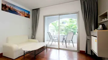 POOH BEACH RESORT & SPA (ex. SPLENDID RESORT JOMTIEN)