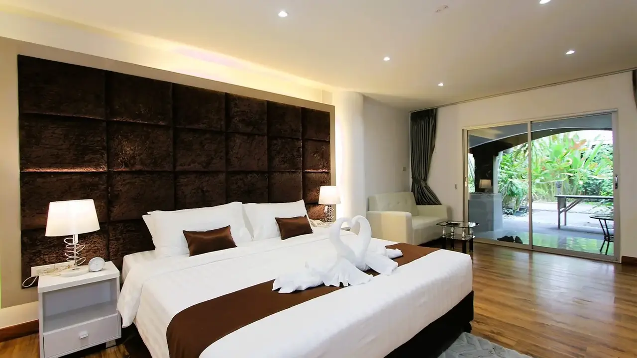 POOH BEACH RESORT & SPA (ex. SPLENDID RESORT JOMTIEN)