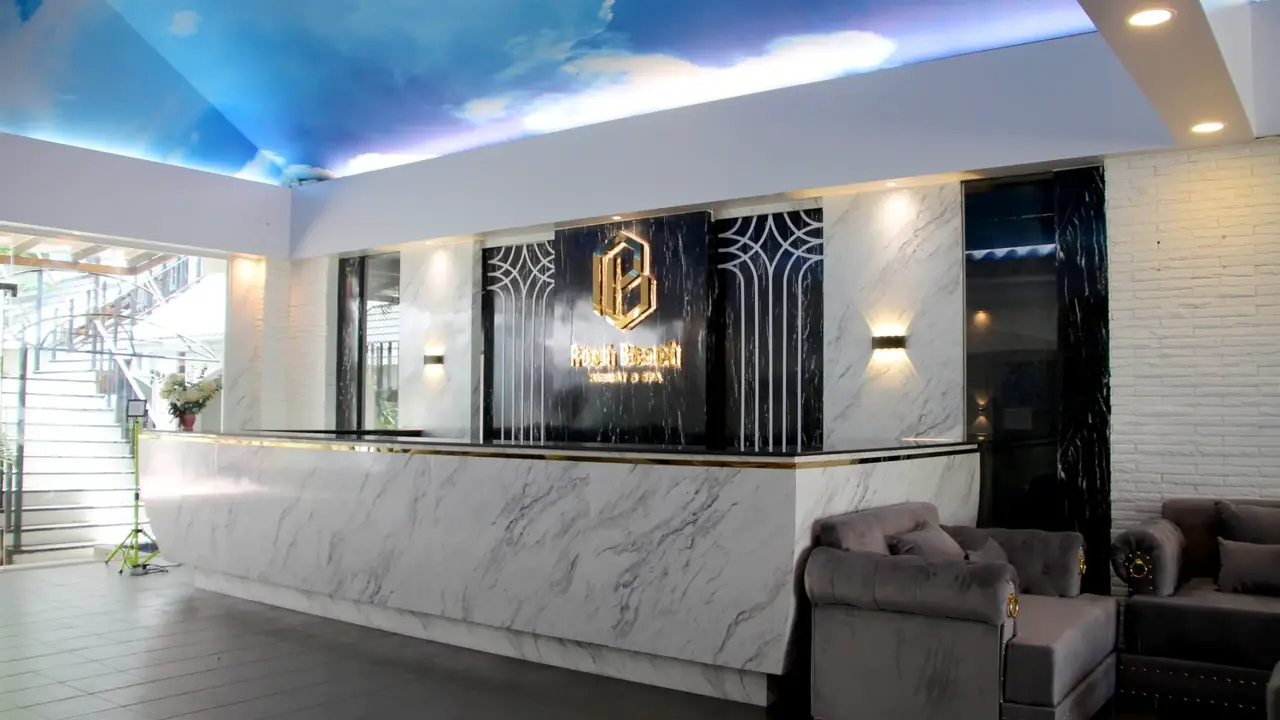 POOH BEACH RESORT & SPA (ex. SPLENDID RESORT JOMTIEN)