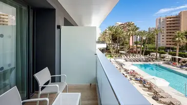 Port Alicante City and Beach