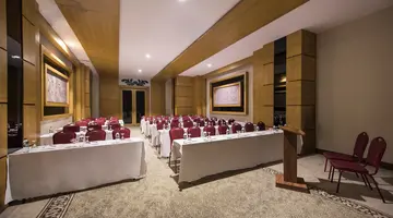PORT NATURE LUXURY RESORT HOTEL & SPA