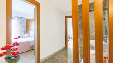 PORT NATURE LUXURY RESORT HOTEL & SPA