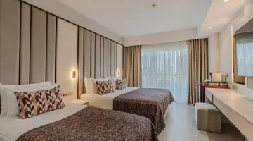 PORT NATURE LUXURY RESORT HOTEL & SPA