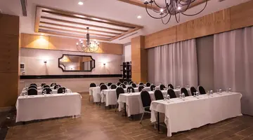 PORT NATURE LUXURY RESORT HOTEL & SPA
