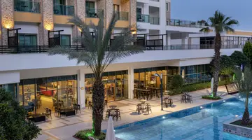 PORT NATURE LUXURY RESORT HOTEL & SPA