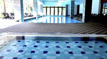 Port Side Resort