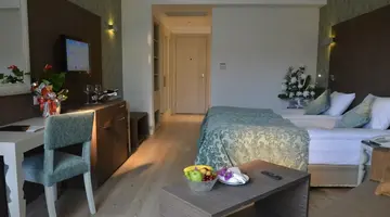 Port Side Resort